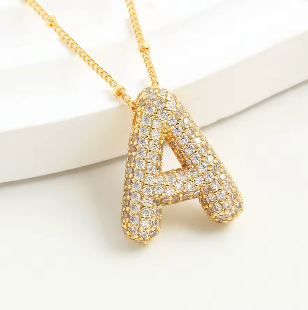 Luvéno Bubble Letter Neckalce