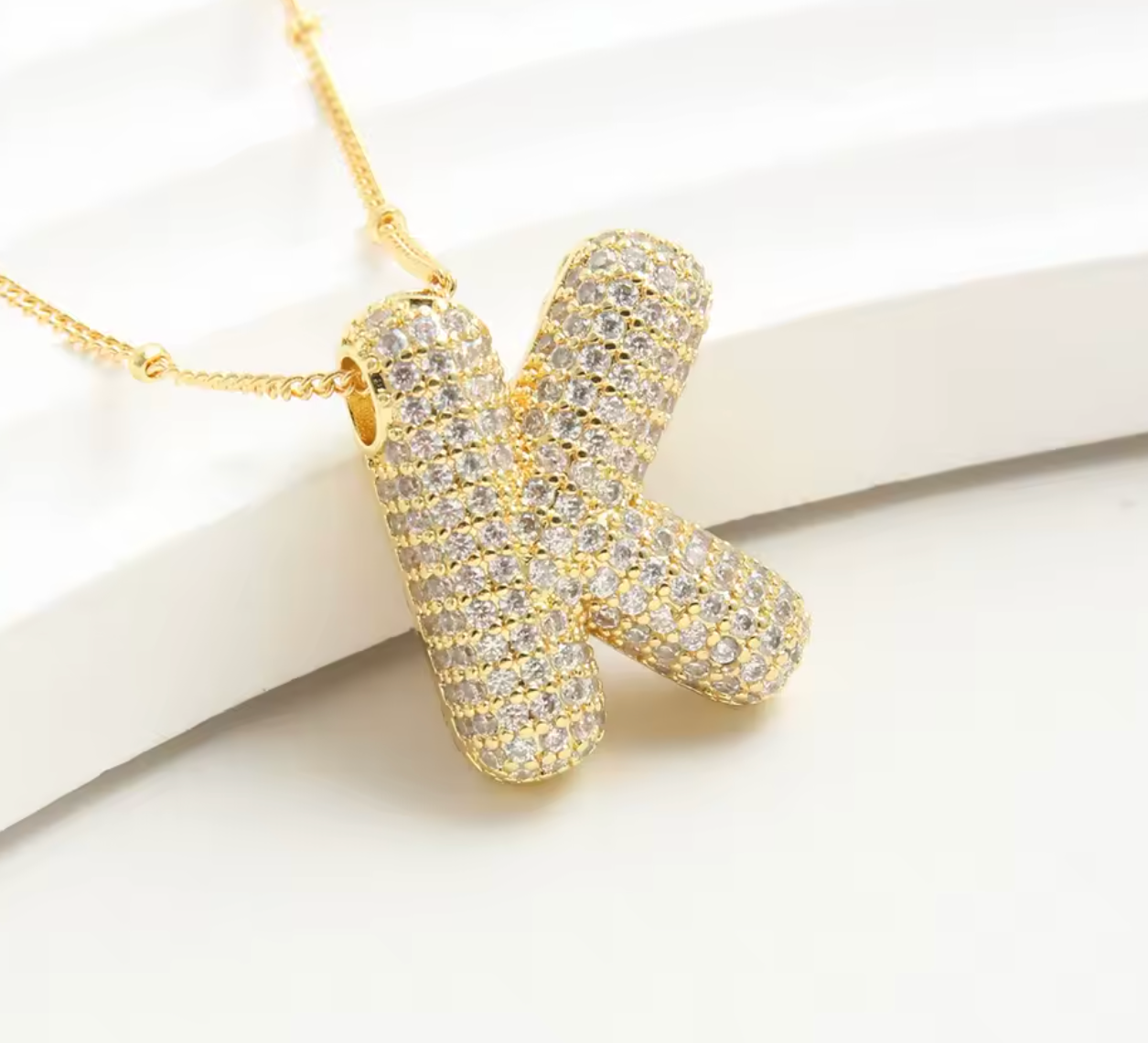 Luvéno Bubble Letter Neckalce