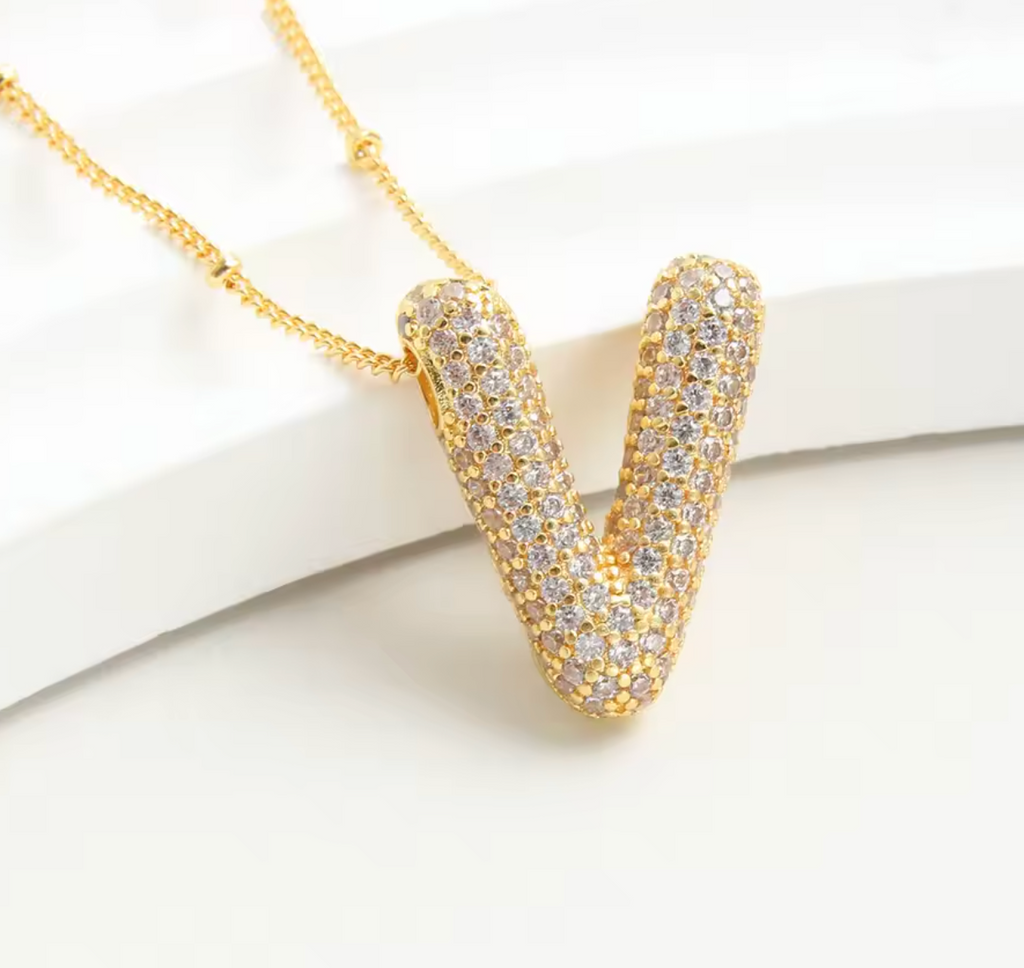 Luvéno Bubble Letter Neckalce