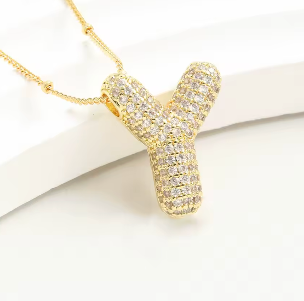 Luvéno Bubble Letter Neckalce