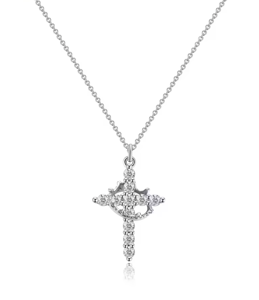 Luvéno Cross with Crown Necklace