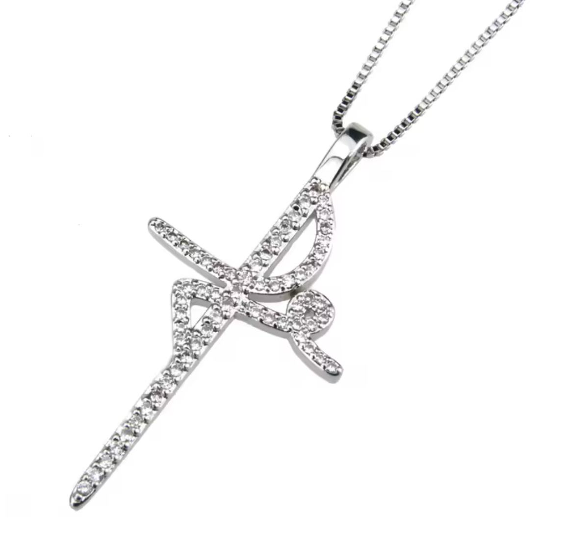Luvéno Cross Necklace
